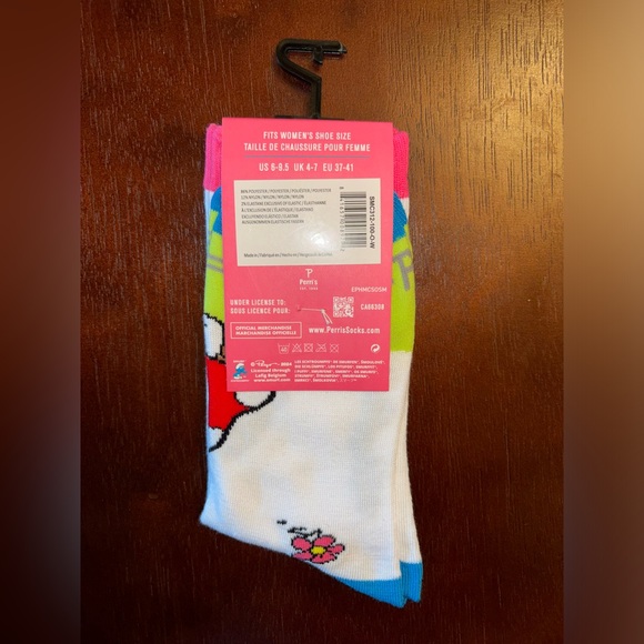 THE SMURFS NOVELTY CREW SOCKS NWT WOMEN’S SHOE SIZE 6-9.5 - Picture 2 of 2